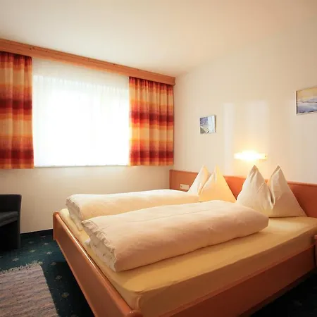 Lisa Schweiger Daire